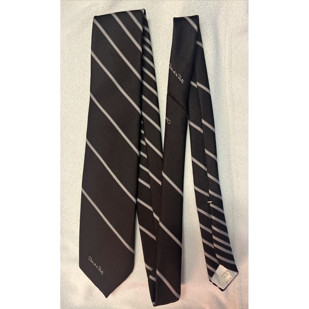 Vtg Oscar de la Renta‎ Men's Necktie Brown White Diagonal Pin Stripes 55"